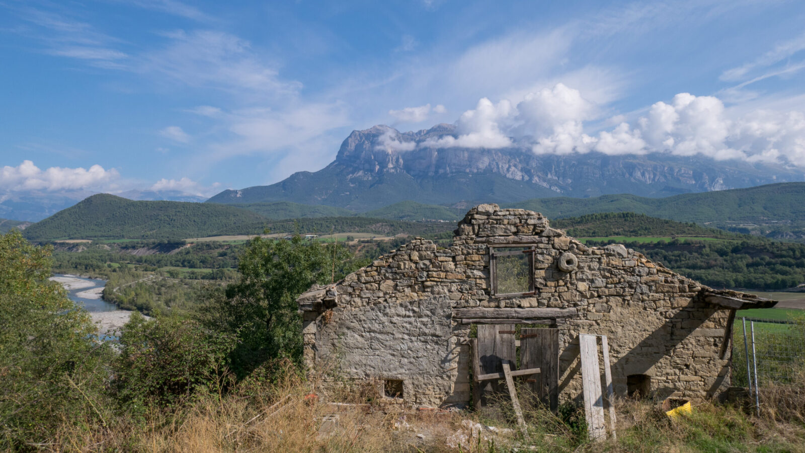 Aínsa